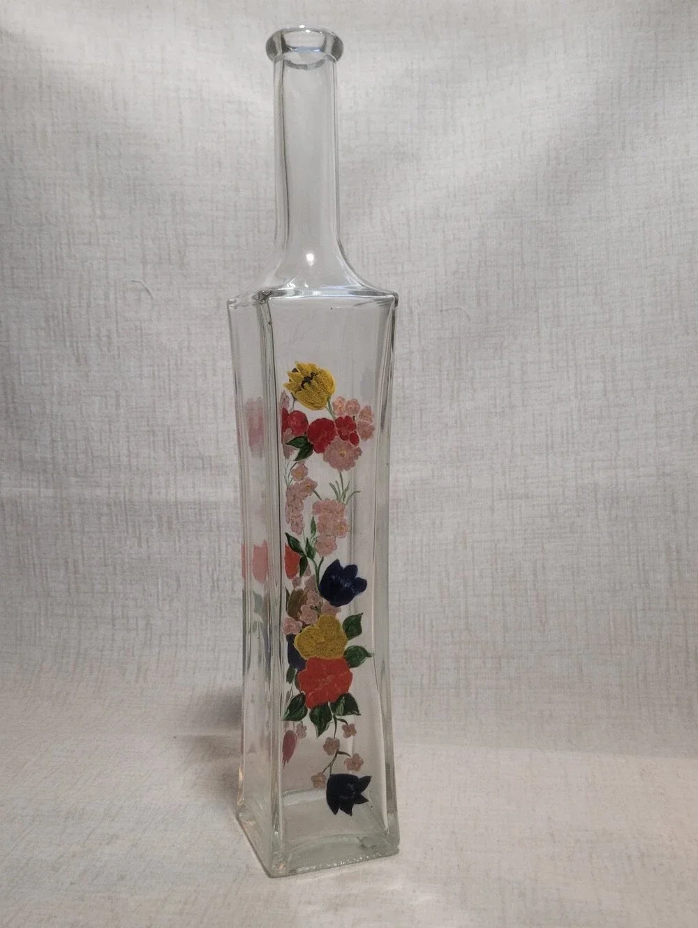 Vintage Avon Glass Flower Bud Vase 7.75
